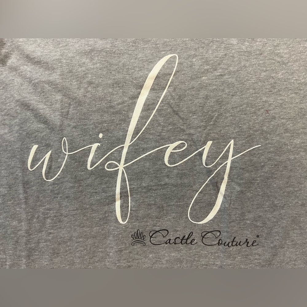XL Gray 'Wifey Castle Couture” Women's Top MOM